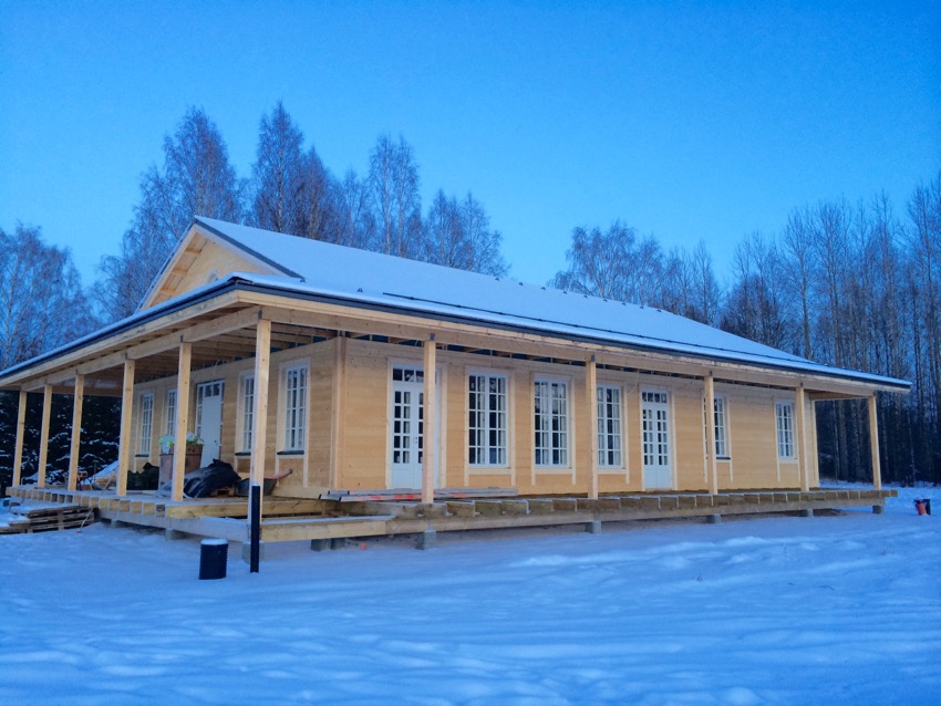 Hirsirakennus Janakkalaan
